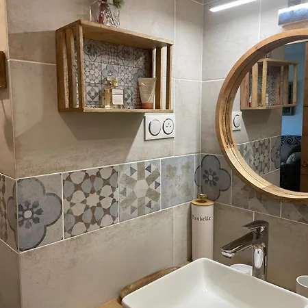 Appt 27m2 - Parking - Wifi - Clim - Piscine Apartamento *